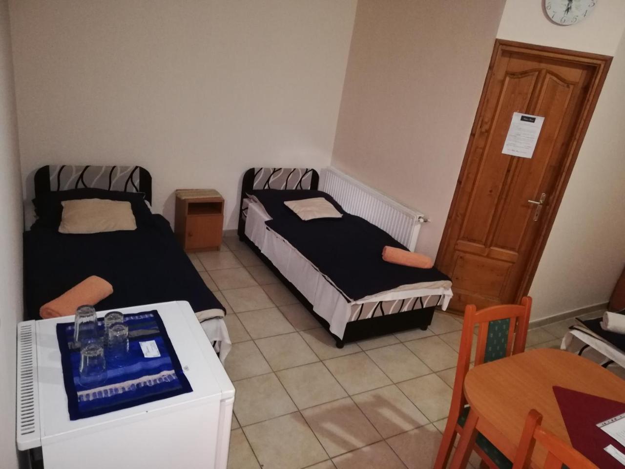 Rakoczi Panzio Hotell Debrecen Exteriör bild